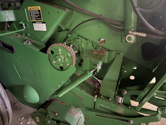 2017 John Deere 569 Baler/Round