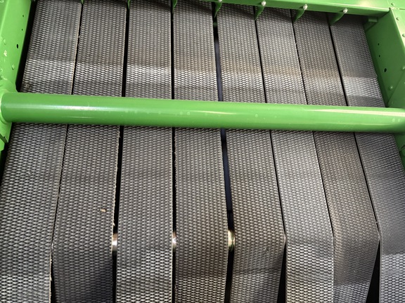 2017 John Deere 569 Baler/Round