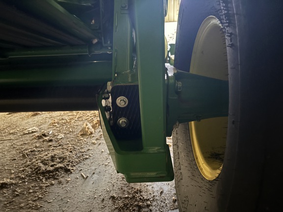 2017 John Deere 569 Baler/Round