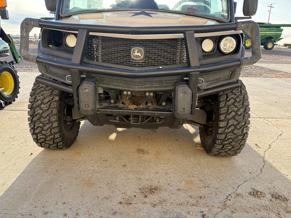 2023 John Deere XUV 835M ATV