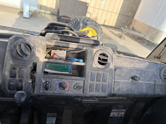 2023 John Deere XUV 835M ATV