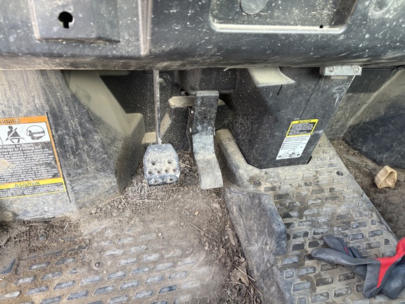 2023 John Deere XUV 835M ATV