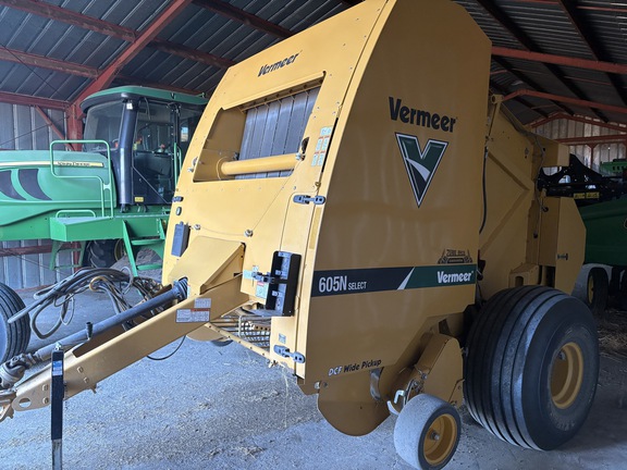 2019 Vermeer 605N Baler/Round