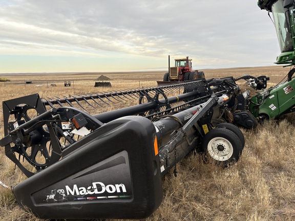 2011 MacDon FD70-45 Header Combine