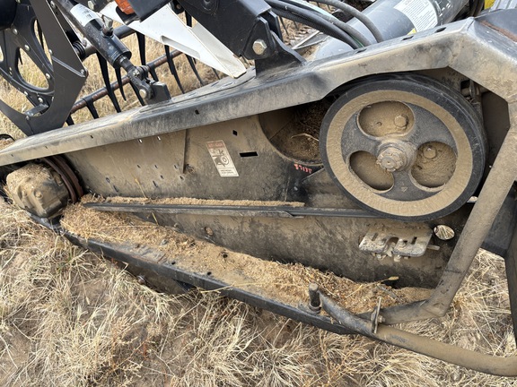 2011 MacDon FD70-45 Header Combine