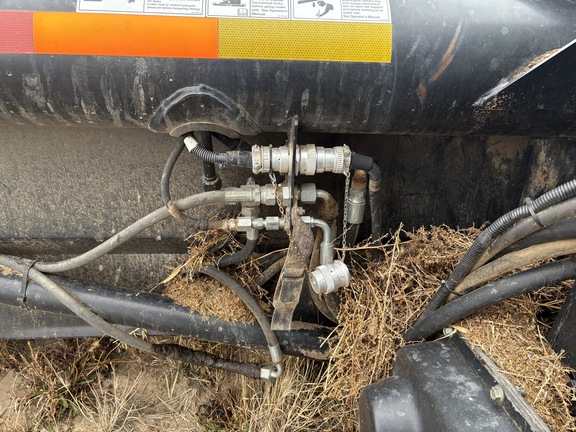 2011 MacDon FD70-45 Header Combine