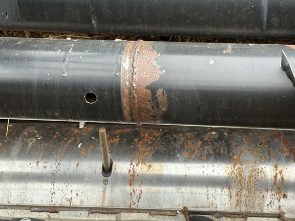 2011 MacDon FD70-45 Header Combine