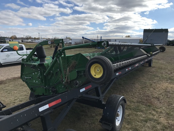 2017 John Deere 615P Header Combine