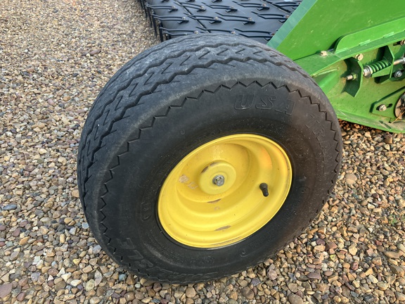 2017 John Deere 615P Header Combine
