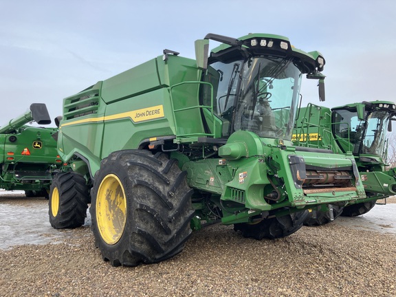 2025 John Deere X9 1000 Combine