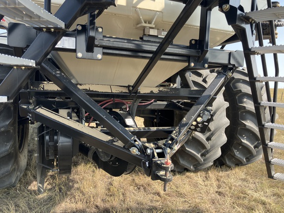 2023 Bourgault 3335/91300 Air Seeder