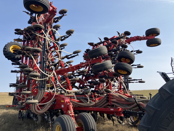 2023 Bourgault 3335/91300 Air Seeder