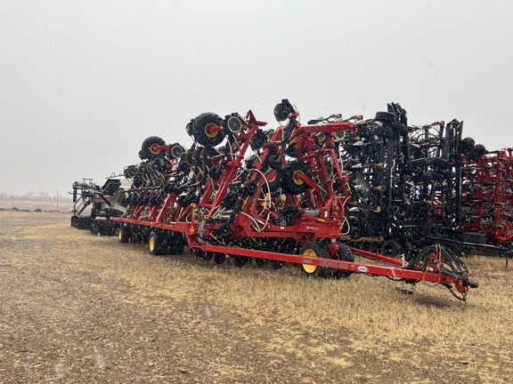 2017 Bourgault 3420-80/7950 Air Seeder