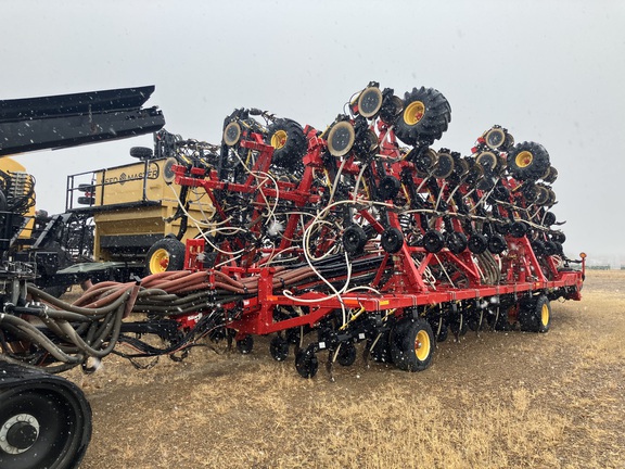 2017 Bourgault 3420-80/7950 Air Seeder