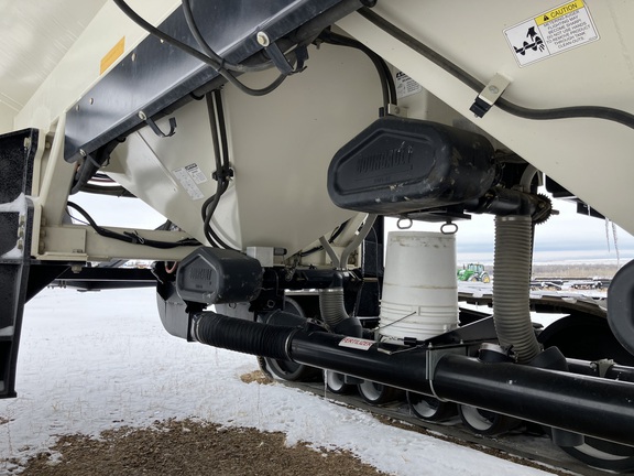 2017 Bourgault 3420-80/7950 Air Seeder