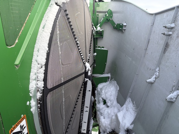 2015 John Deere S680 Combine