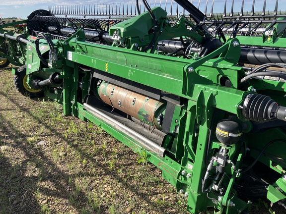 2025 John Deere HDF 50 Header Combine