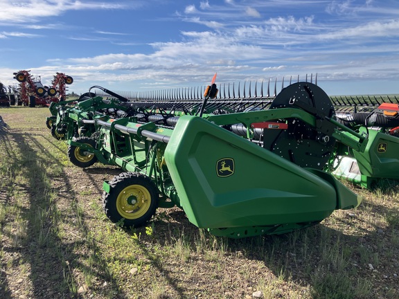 2025 John Deere HDF 50 Header Combine