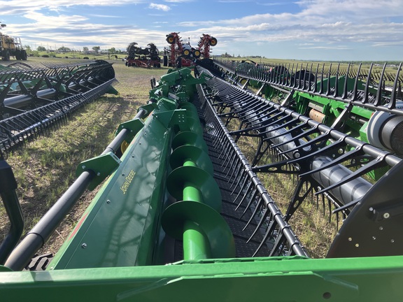 2025 John Deere HDF 50 Header Combine