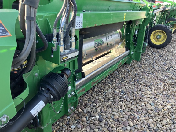2025 John Deere HDR 45 Header Combine