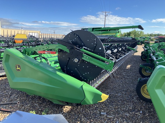 2025 John Deere HDR 45 Header Combine