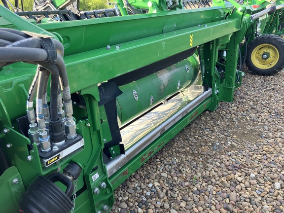 2025 John Deere HDR 45 Header Combine