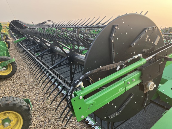 2025 John Deere HDR 45 Header Combine