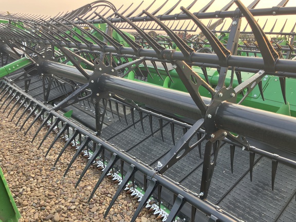 2025 John Deere HDR 45 Header Combine