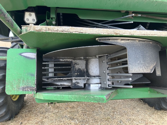 2023 John Deere S780 Combine