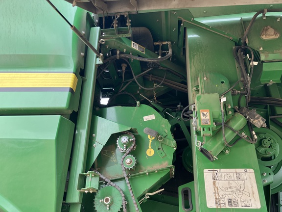 2023 John Deere S780 Combine