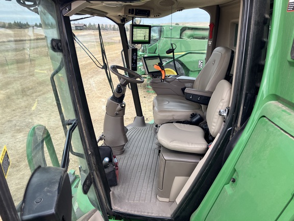 2023 John Deere S780 Combine