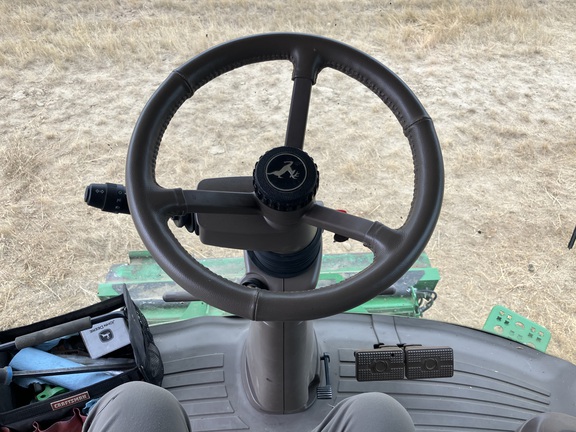 2023 John Deere S780 Combine