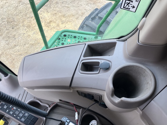 2023 John Deere S780 Combine