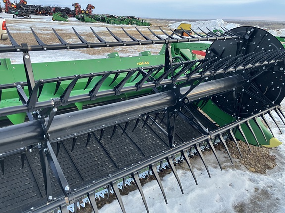 2025 John Deere HDR 45 Header Combine