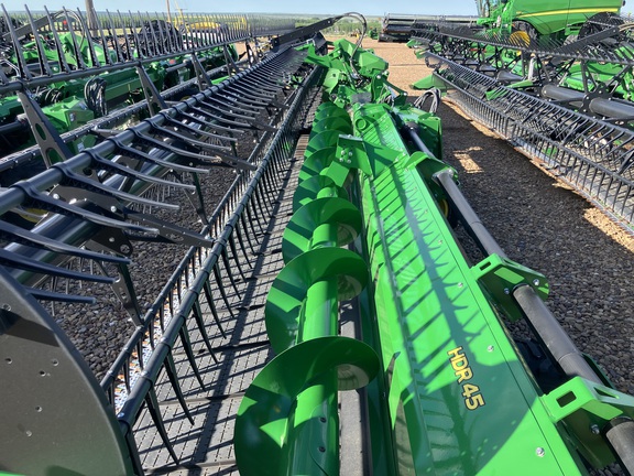 2025 John Deere HDR 45 Header Combine