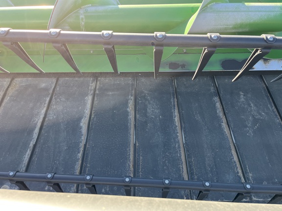 2020 John Deere 745FD Header Combine