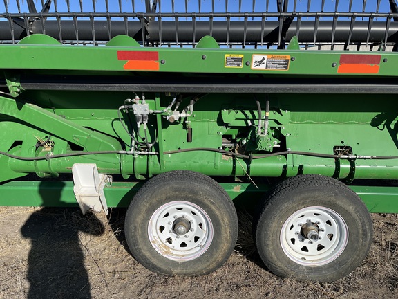2019 John Deere 745FD Header Combine