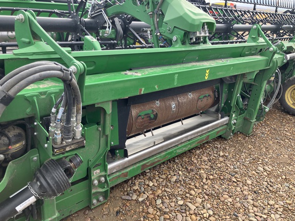 2025 John Deere HDF 45 Header Combine