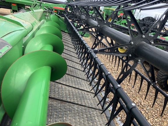 2025 John Deere HDF 45 Header Combine