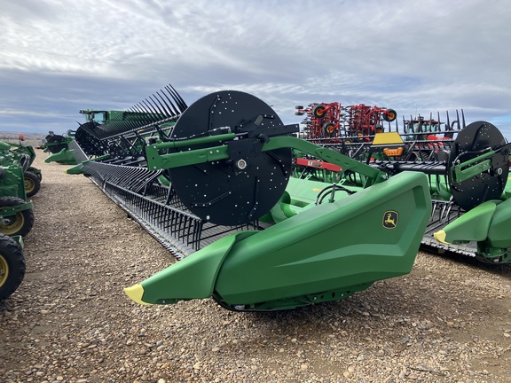 2025 John Deere HDF 45 Header Combine