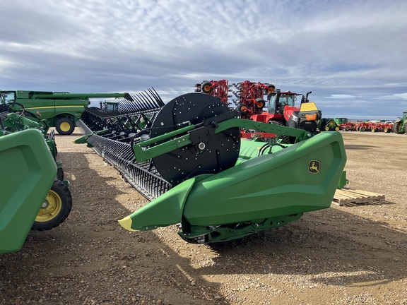 2025 John Deere HDF 45 Header Combine
