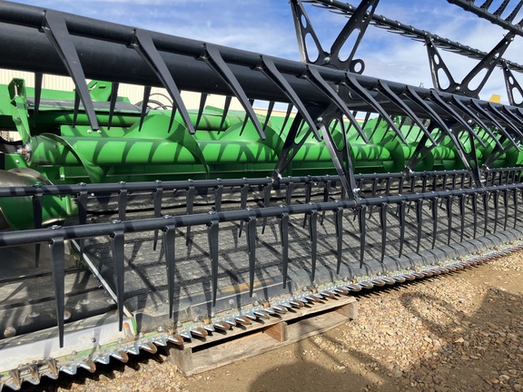 2025 John Deere HDF 45 Header Combine