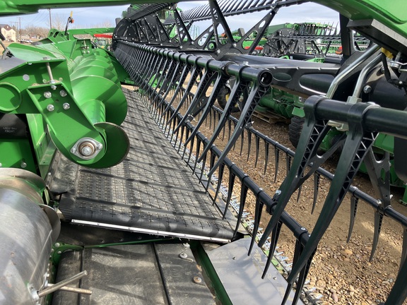 2025 John Deere HDF 45 Header Combine