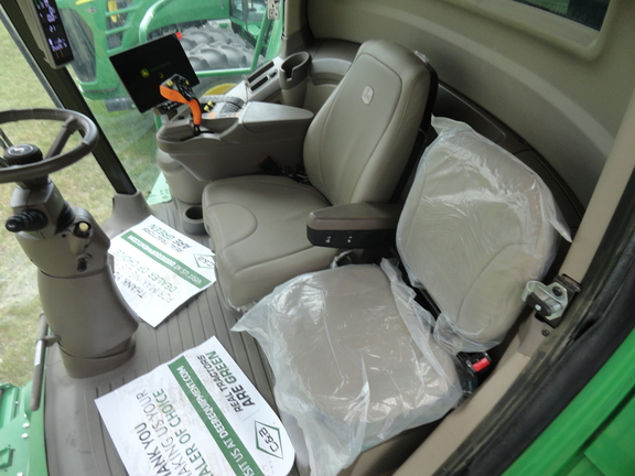 2024 John Deere S790 Combine