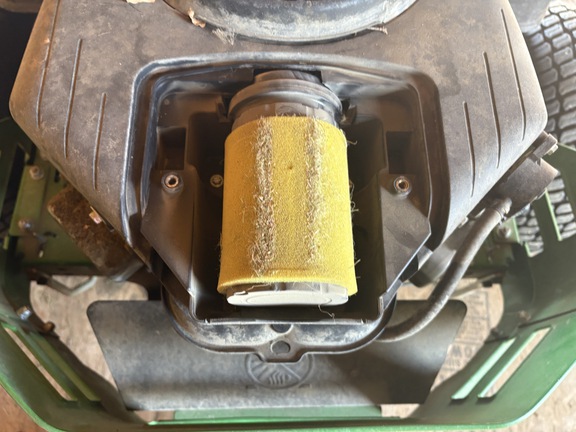 2018 John Deere Z345M Mower/Zero Turn