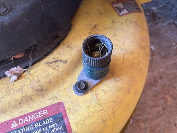 2018 John Deere Z345M Mower/Zero Turn