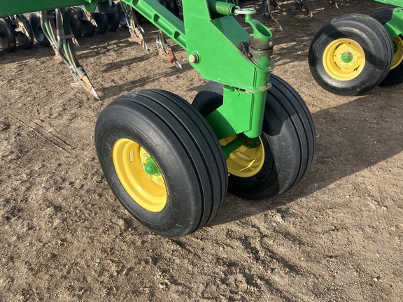 2019 John Deere 1830/1910 Air Seeder