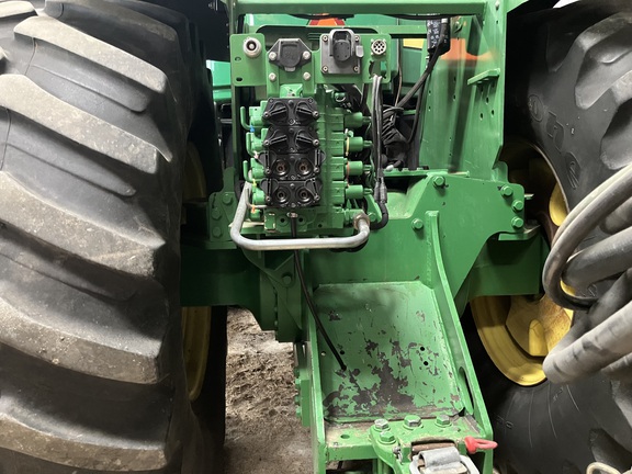 2008 John Deere 9530 Tractor 4WD
