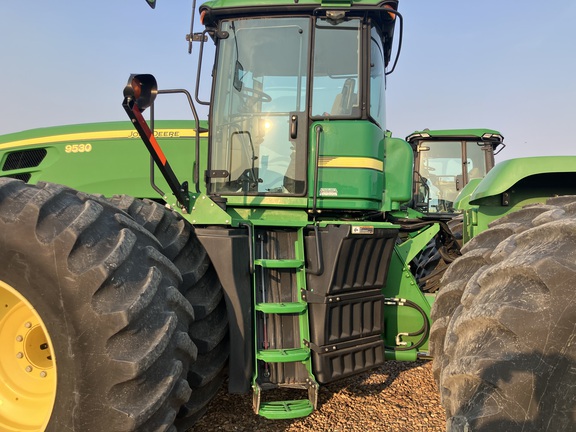 2008 John Deere 9530 Tractor 4WD