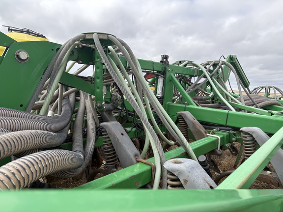 2008 John Deere 1830 Air Seeder